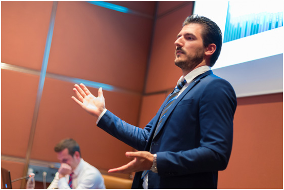 康兴三高激光理疗仪GX-2010A1陪伴您走向成功-康兴官网