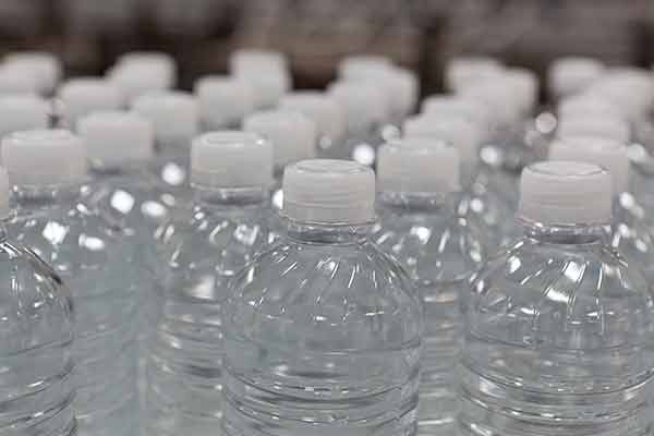 矿泉水 瓶子 喝水-康兴医疗器械官网 矿泉水 瓶子 喝水-康兴医疗器械官网