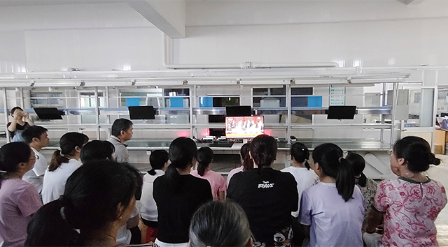 生产部、爱国教育、集中观看-康兴医疗器械官网 生产部、爱国教育、集中观看-康兴医疗器械官网