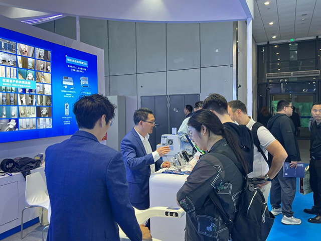 产品介绍、员工风采、高端产品-康兴医疗器械官网 产品介绍、员工风采、高端产品-康兴医疗器械官网